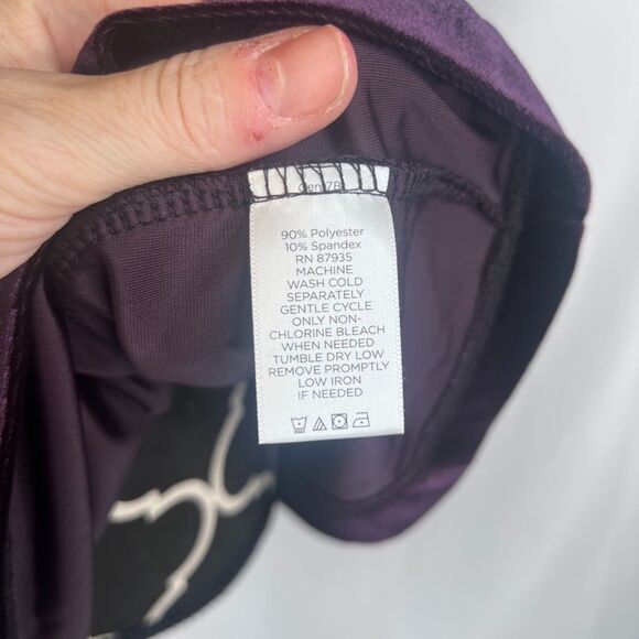 Susan Graver Purple Velour Square Neck Cold Shoulder Dressy Top Size XL - Picture 7 of 8